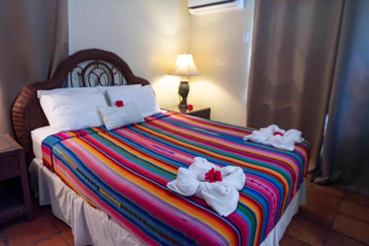 Hotel Isla Bonita Yacht Club San Pedro  Zewnętrze zdjęcie